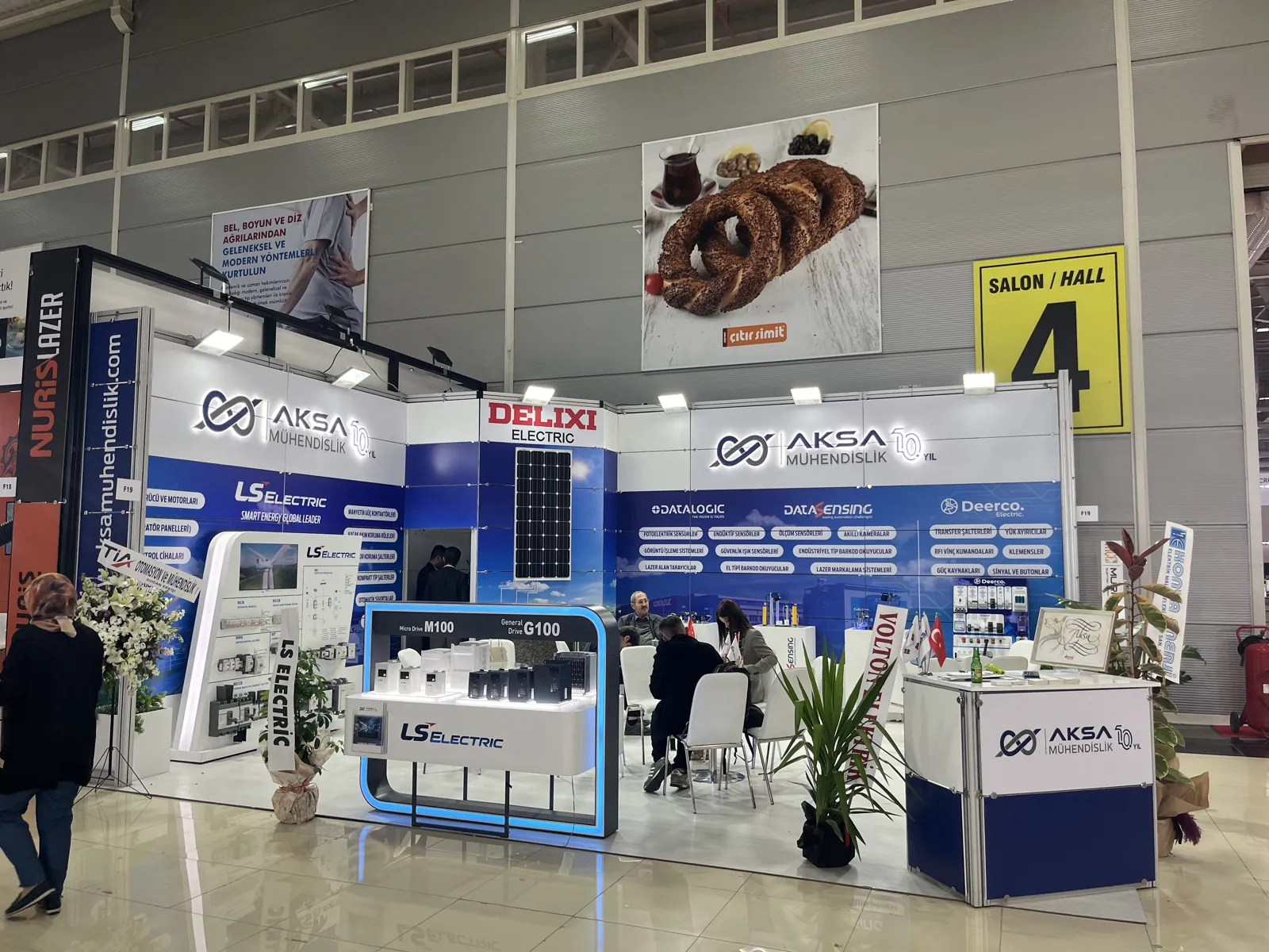 Aksa stand