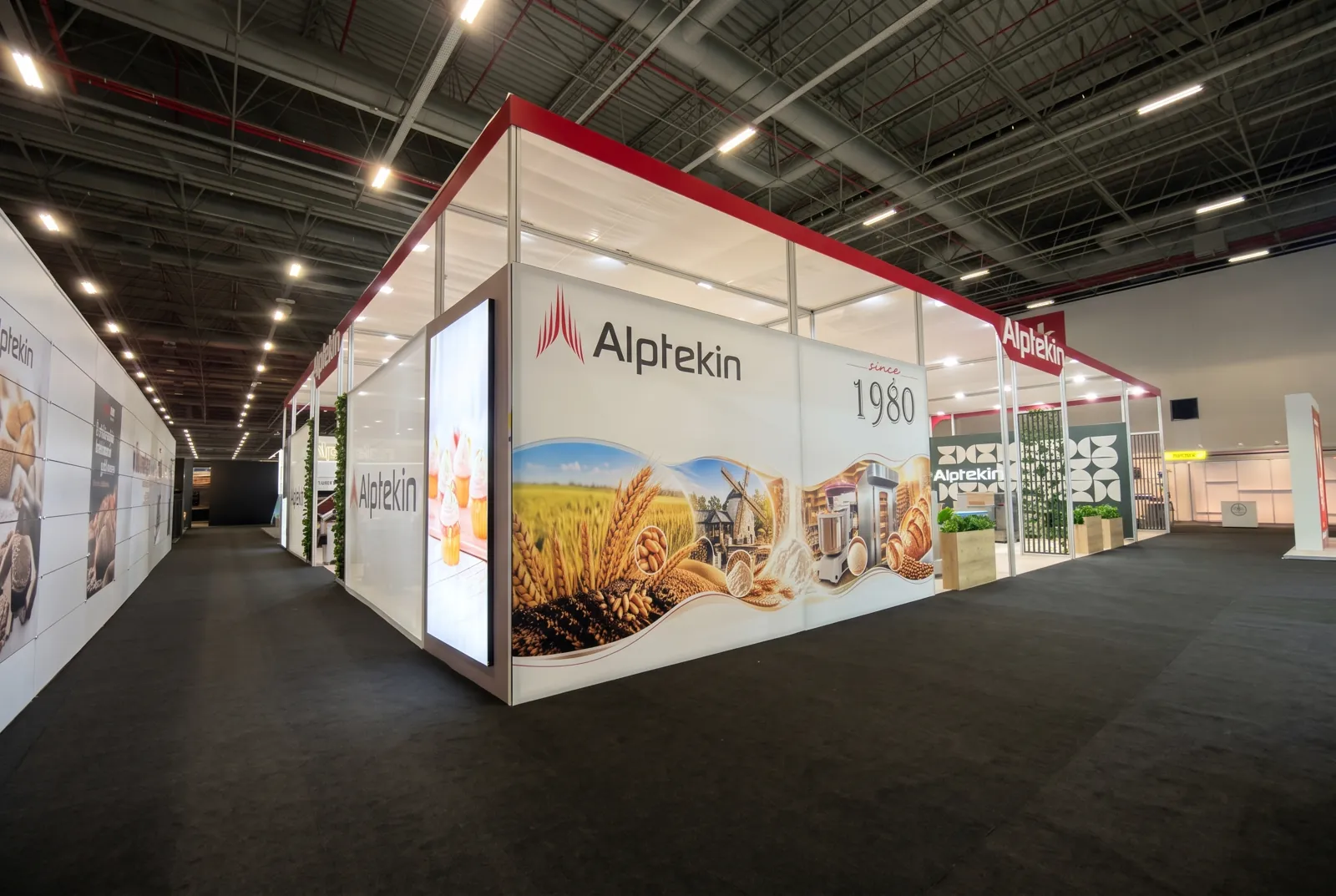 Alptekin stand