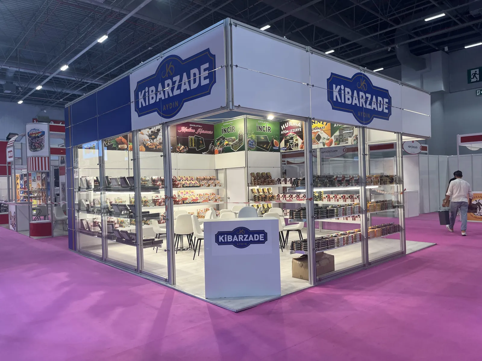Kibarzade stand
